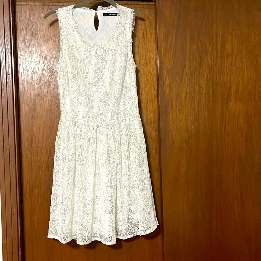 Ark & Co Silver Lace Dress 👰🏼